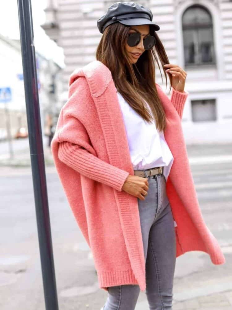 Warm cardigan with hood