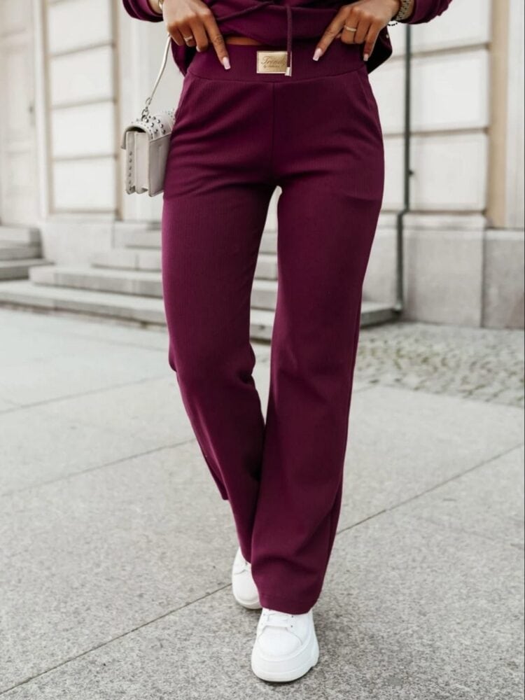 Seam trousers in autumn colours