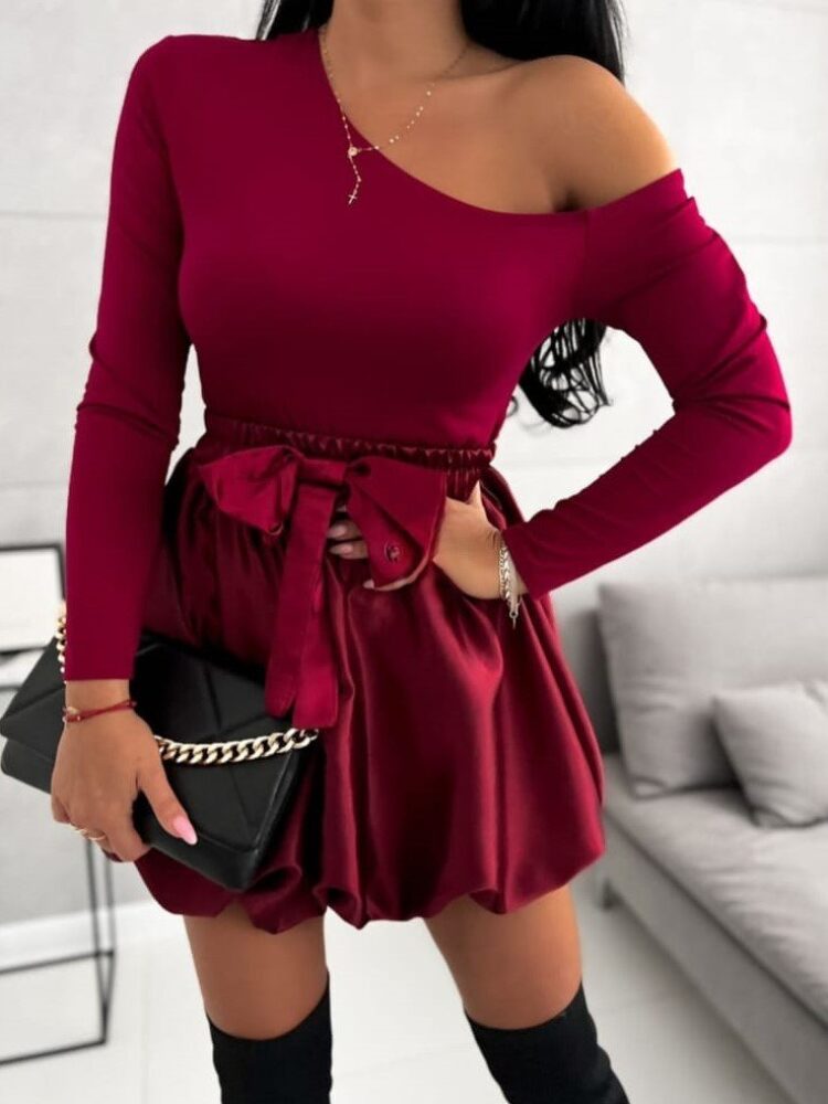 Skirt and blouse set