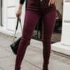 Bordowe jeansy skinny
