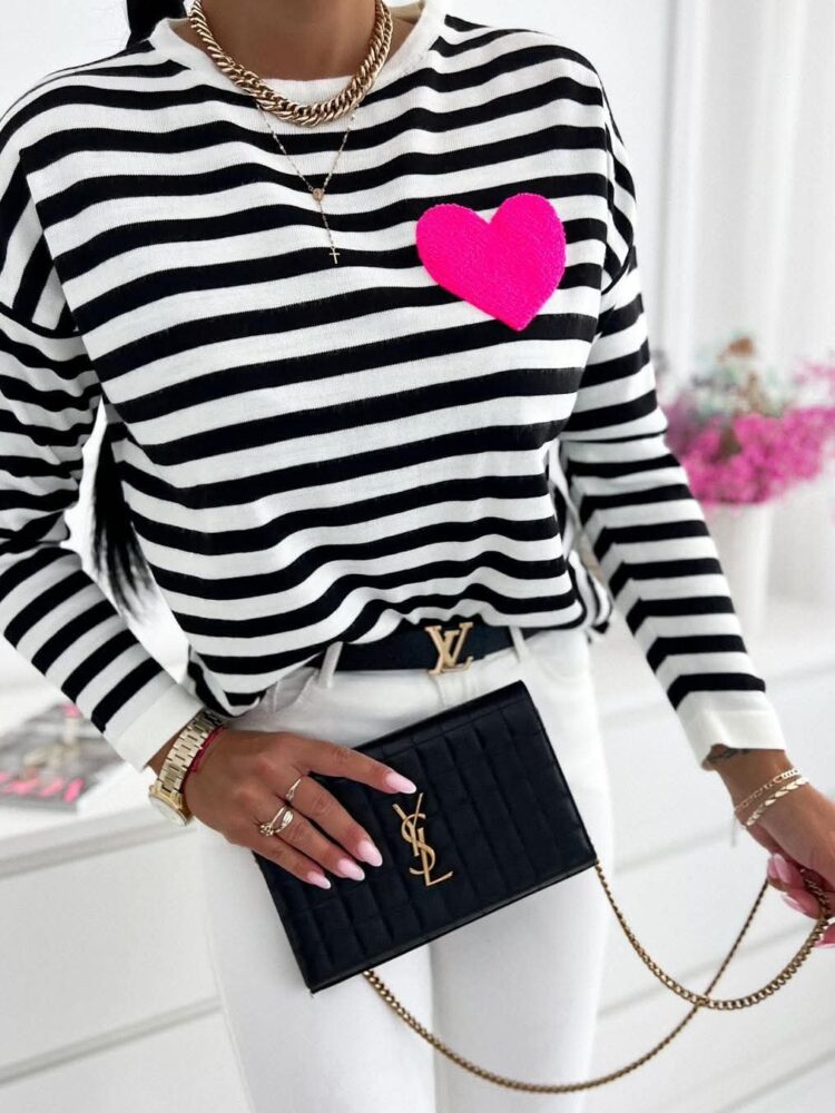 Heart striped jumper black beige