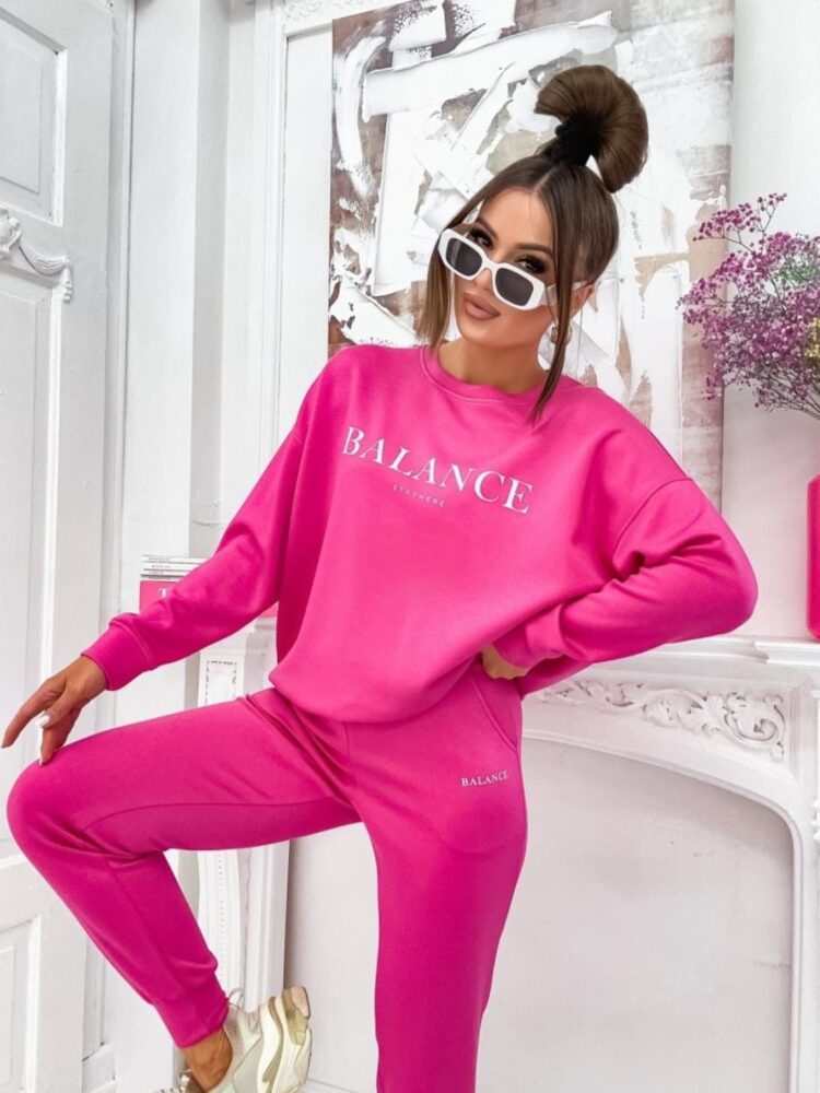 Sweatshirt and trousers set called butterfly