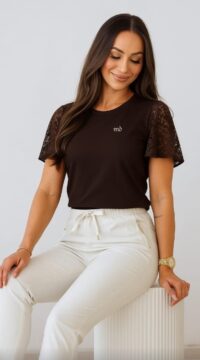 Blouse lace sleeves brooch