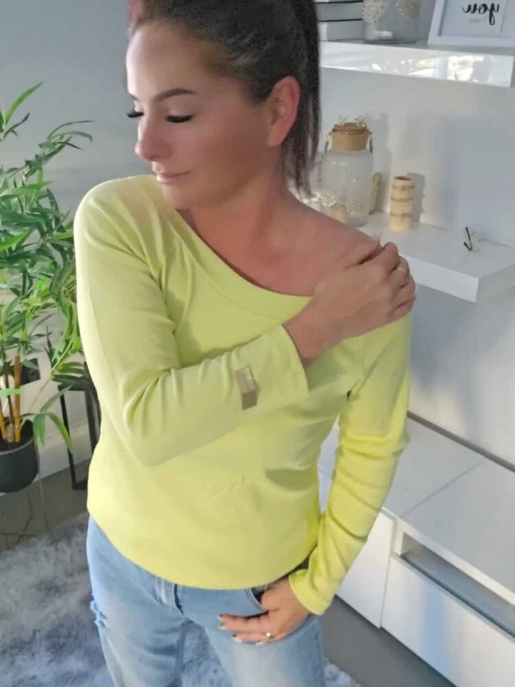 Bluzka szerszy dekolt rękaw 3/4 - Image 6