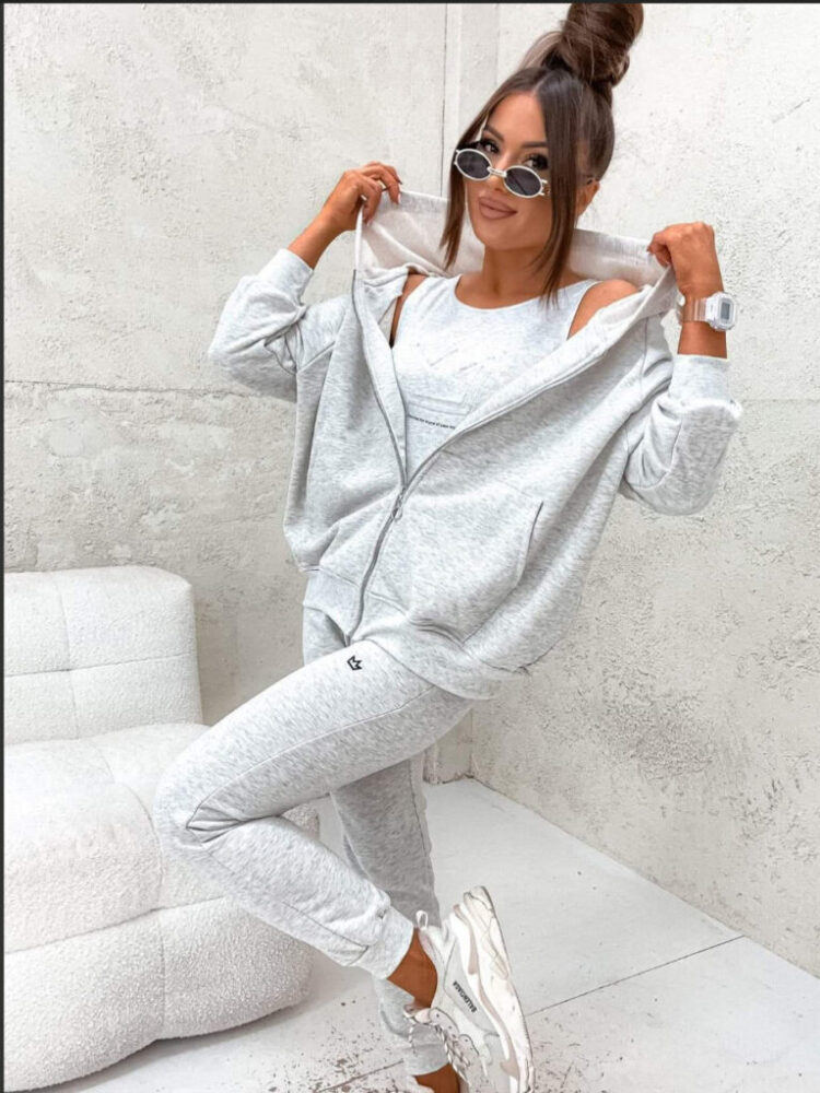 Komplet korona bluza i spodnie top gratis - obrazek 4