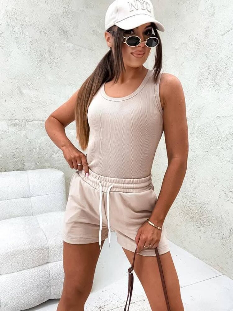 Basic top and shorts set