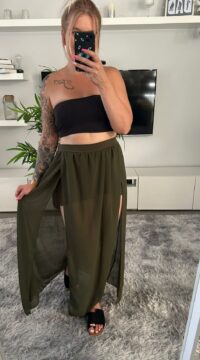Airy skirt with shorts